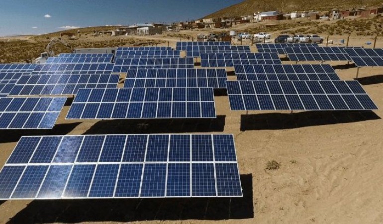 San Juan y Cutral Co avanzan en la instalación de un parque solar